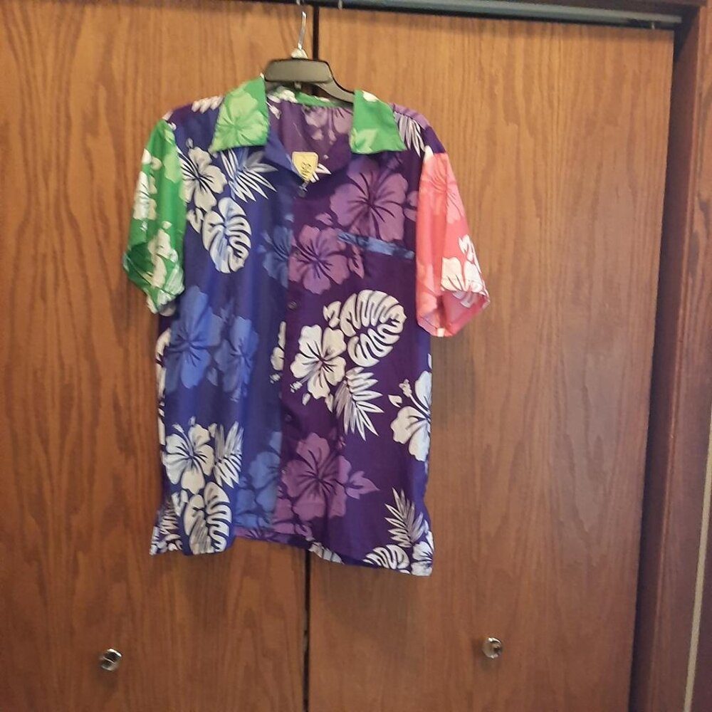 Stylore Hawaiian Shirt Men Short Sleeve Button Down Shadow Hibiscus MultiColor M